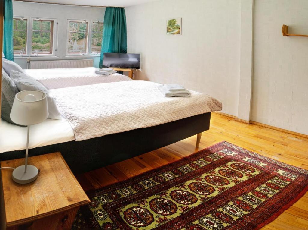 Park Hotel Bruzis สมิลเตเน ภายนอก รูปภาพ